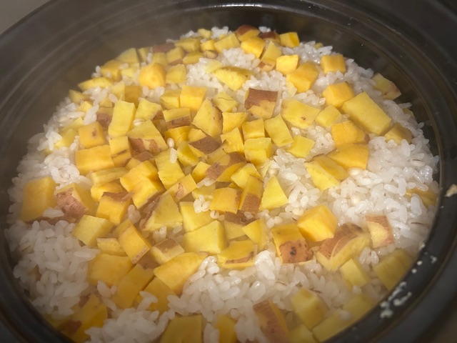 さつまいもご飯